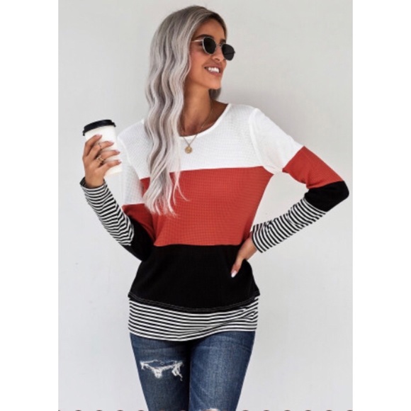 🎉HP🍁⚠️ 1 LEFT: SM•Colorblock Splice/Striped Top! - Picture 4 of 7